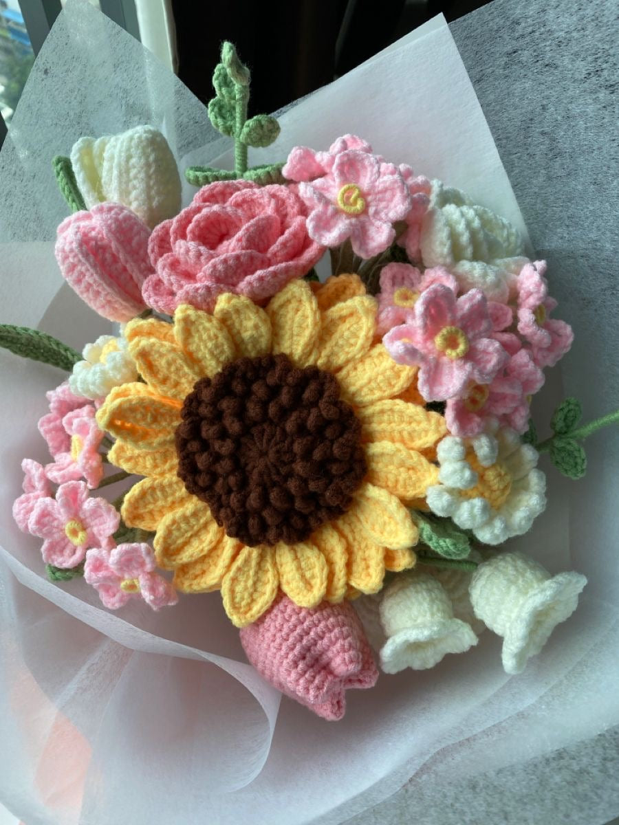 Crochet bouquets